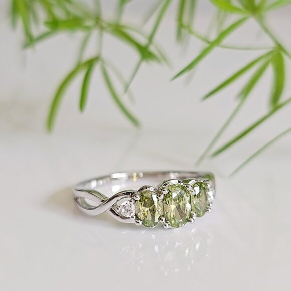 Sterling Silver Peridot Ring, Peridot Stone, Birthstone - Picture 4 of 10